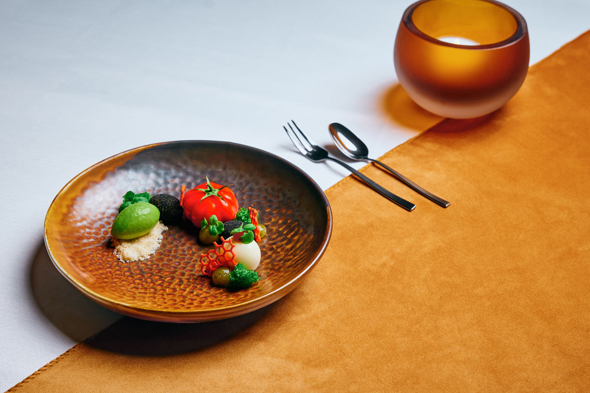 Tomate Mozzarella Süß, Dessert - Kulinarische Köstlichkeiten im Gourmethotel Bayerischer Wald